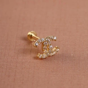 Piercing CC Cravejado Com Zircônias Em Ouro Amarelo 