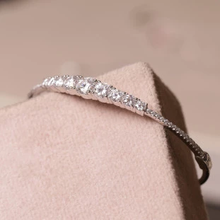 Bracelete Cravejado Com Moissanites Em Prata 