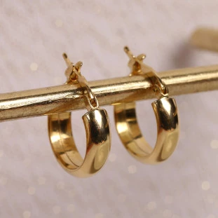 Argola Redonda Em Ouro Amarelo 