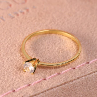 Anel Solitário Com Zircônia Em Ouro Amarelo 