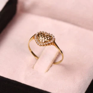 Anel Coração Vazado Cravejado Com Zircônias Em Ouro Amarelo 
