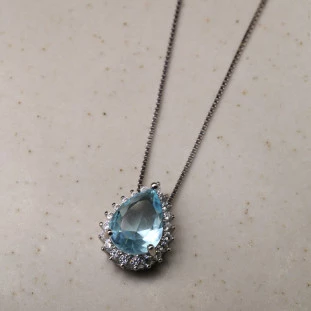 Gargantilha Gota Cravejado Com Zircônias Agua Mariha Em Prata