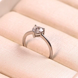  Anel Caração Com Moissanite Em Prata 