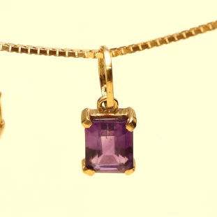 Pingente Ametista Retangular Em Ouro Amarelo