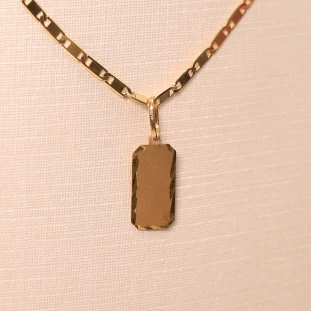 Pingente Placa Fosca Retangular Em Ouro Amarelo