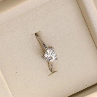  Anel Caração Com Moissanite Em Prata 