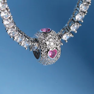 Pingente Elo Pavê Cravejado Com Zircônia Coração Rosa Em Prata 